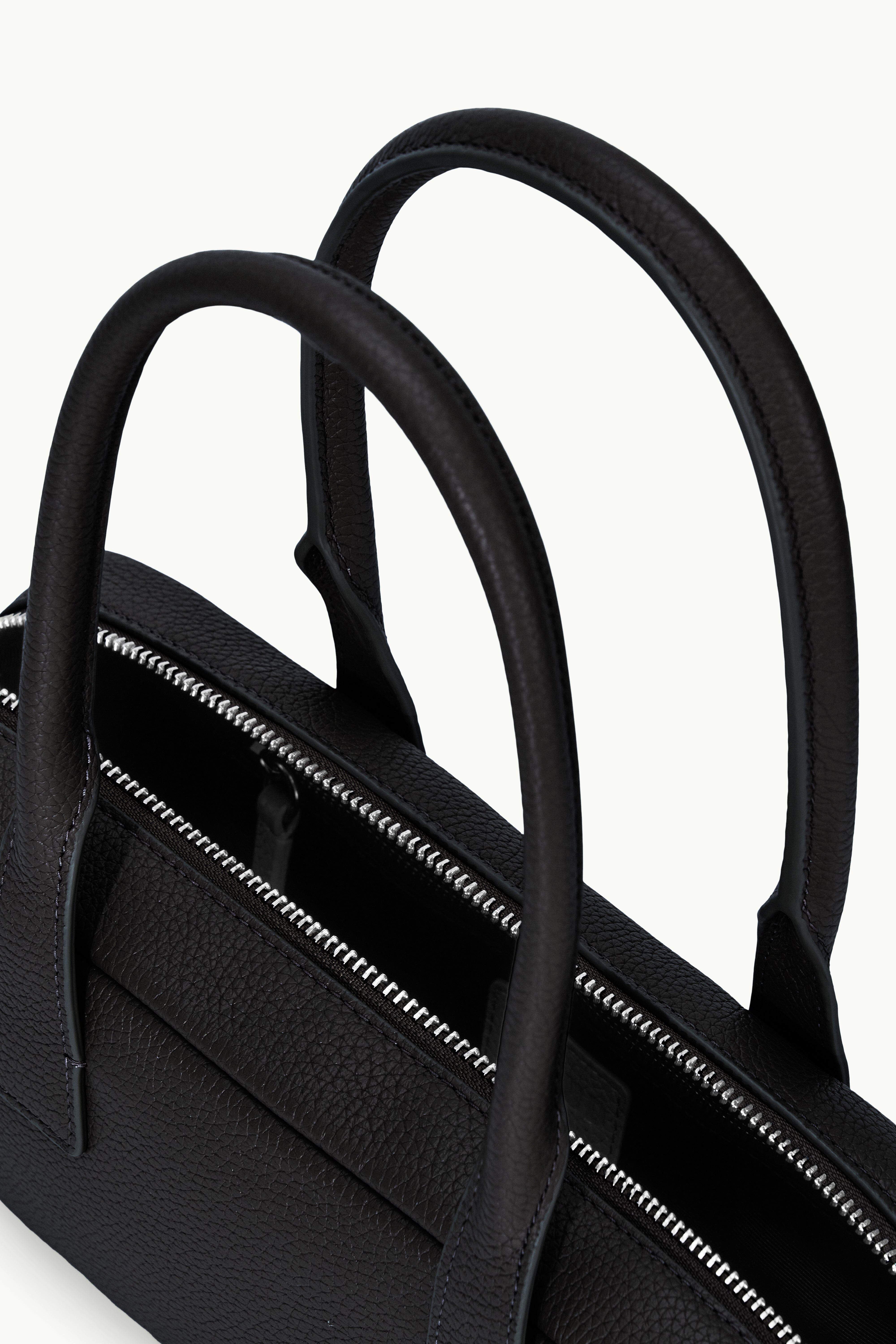 Men's Leather Shoulder Bag - The Dude Black Pebbled Zip Bag