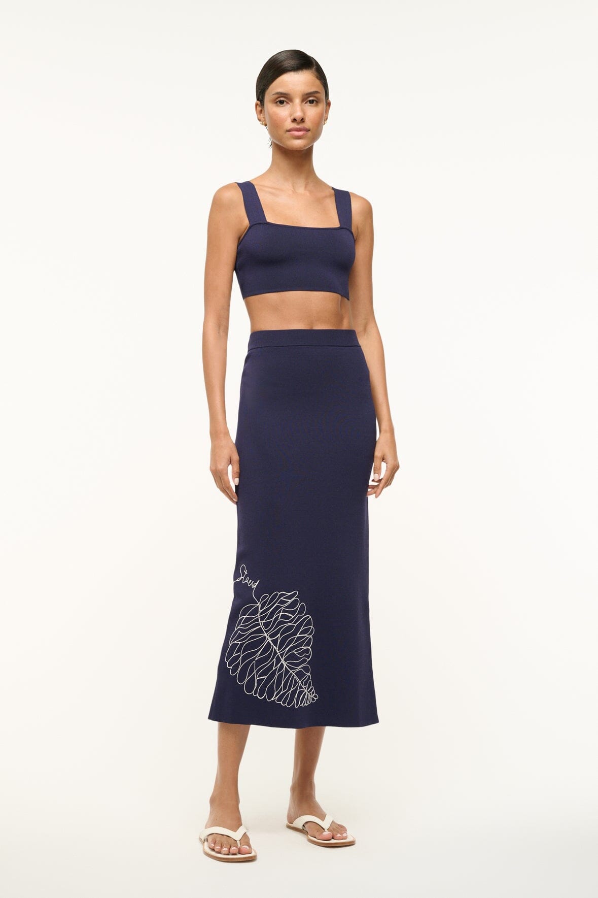ZOLA Cropped Bra Top in Navy & White - Easy Compact Knit Fabric