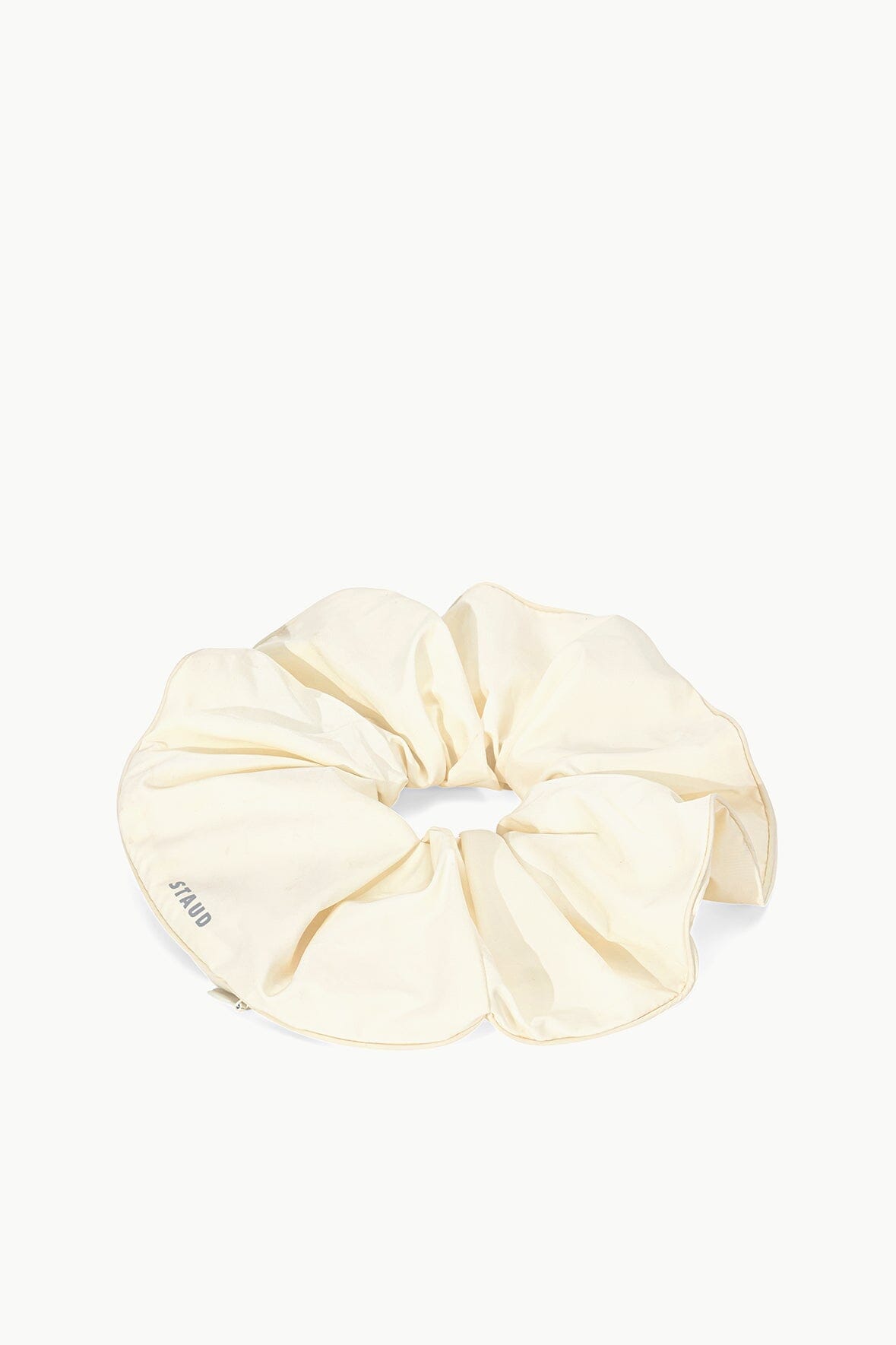 Luxury Ivory Scrunchie with Hidden Pocket – Gorge