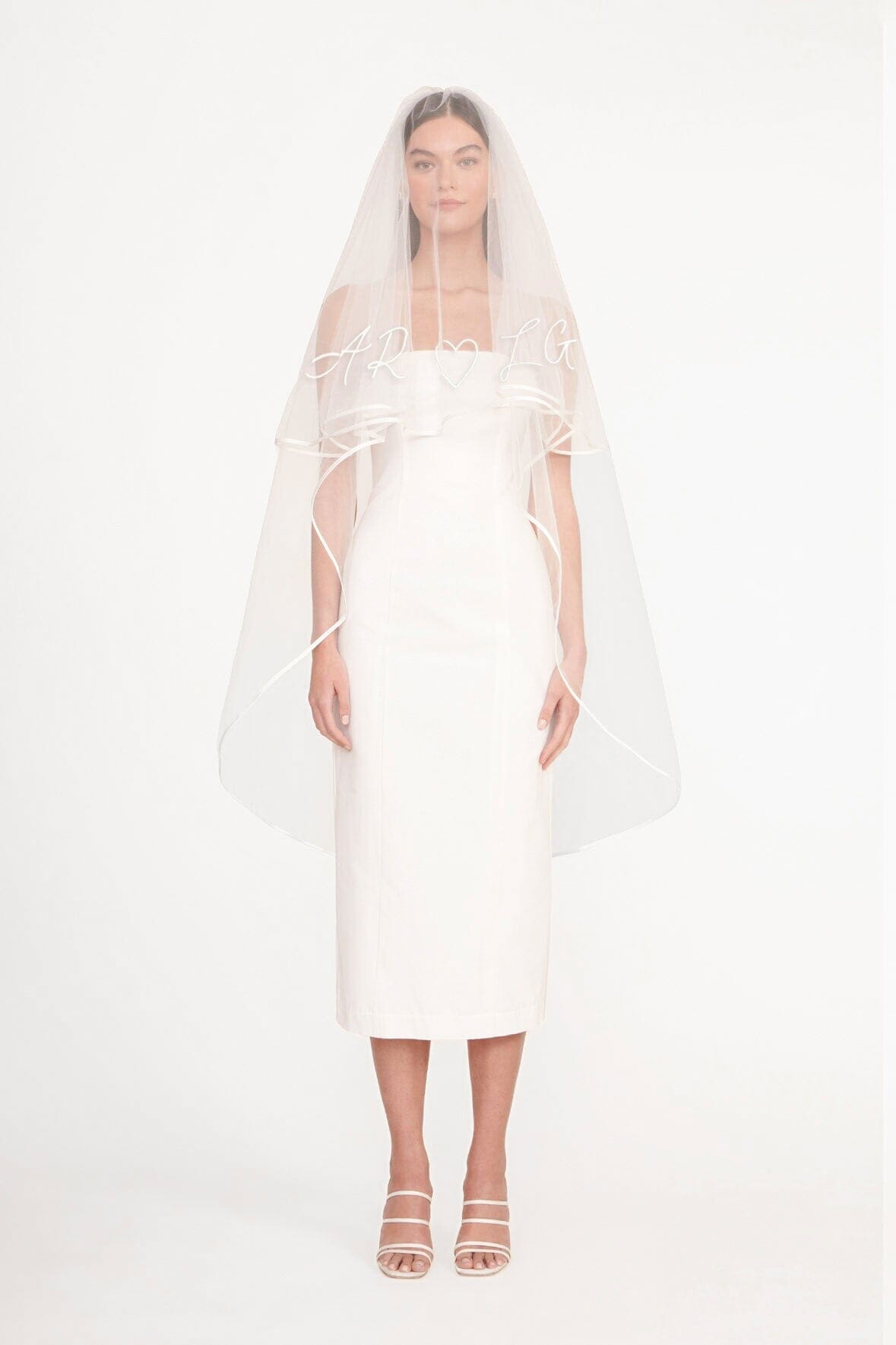Custom Embroidered Wedding Veil with Initials & Heart – Mid-Length Tulle Blusher