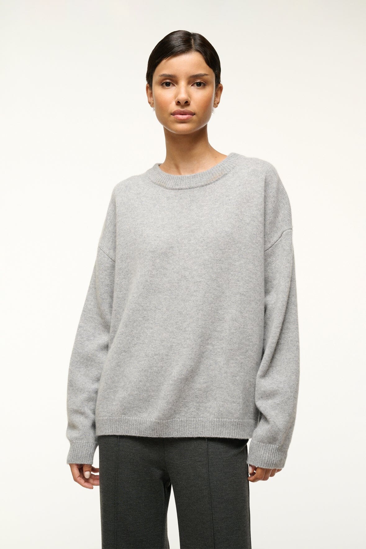 Serrano Relaxed Cashmere Sweater in Heather Grey
