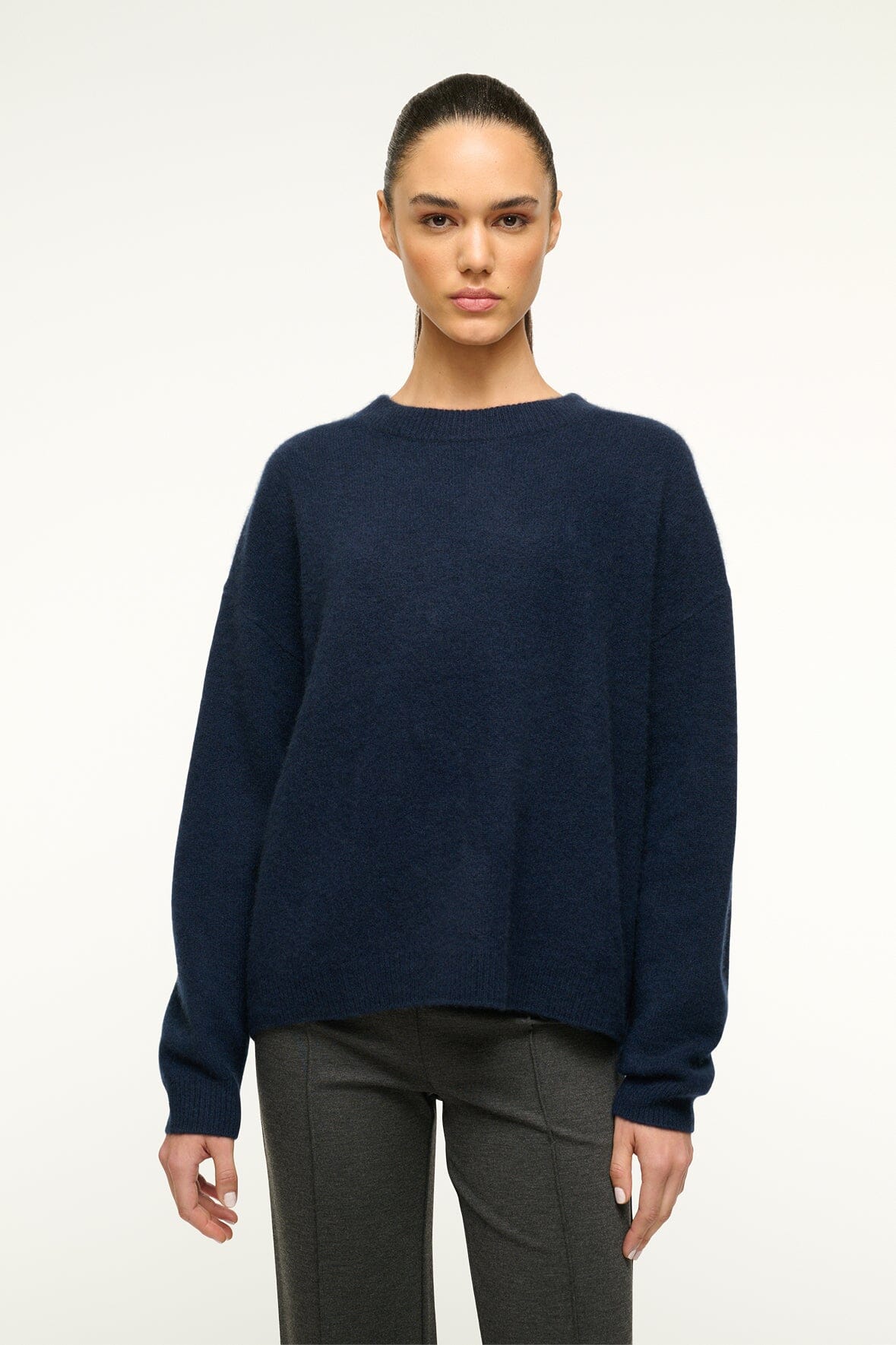 Serrano Relaxed Cashmere Sweater in Navy | 100% Cashmere Crewneck